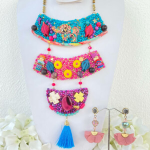 COLLAR A TRES CAPAS ARTESANAL